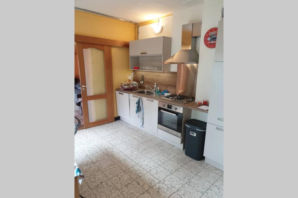Le Bord De Meuse Appartement Dinant Buitenkant foto